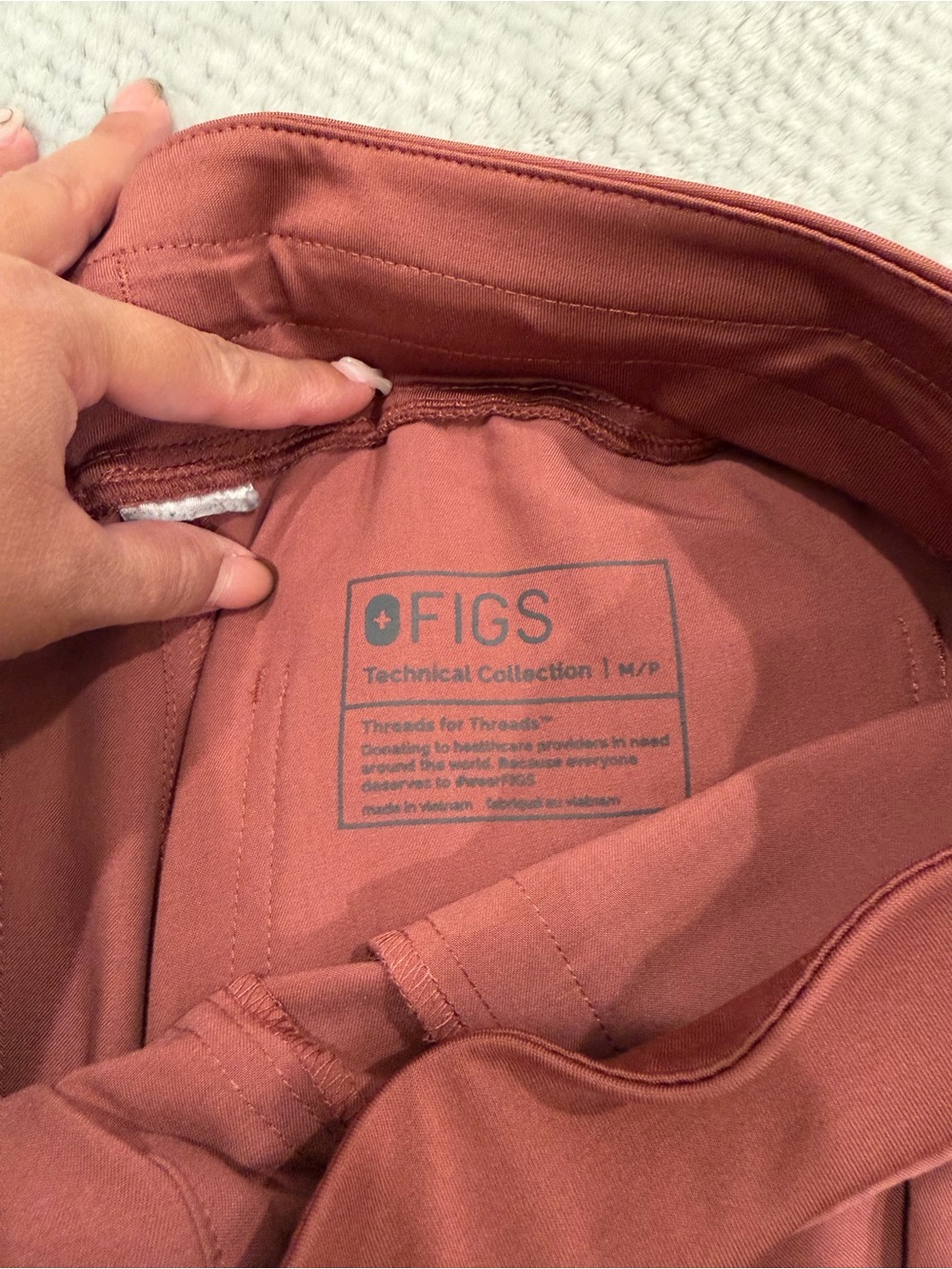 Figs Women's Rust Drawstring Joggers - Picture 2 of 2